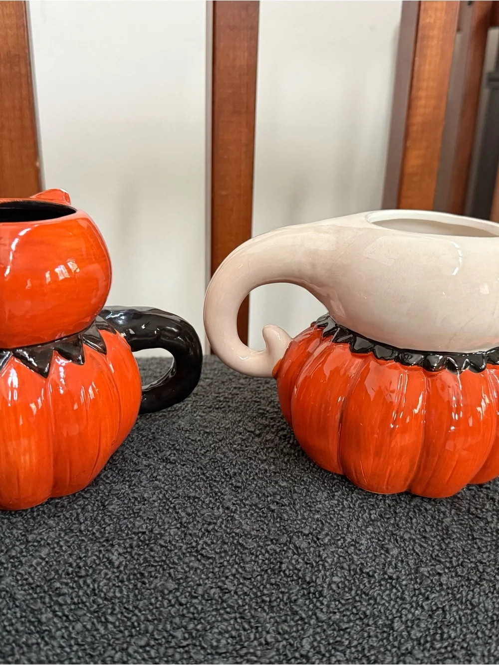 Johanna Parker Ceramic Halloween Owl & Ghost Pumpkin mugs - Orange and Black